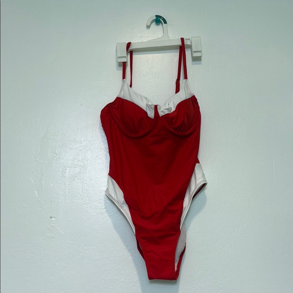Women’s cheeky one piece swimsuit